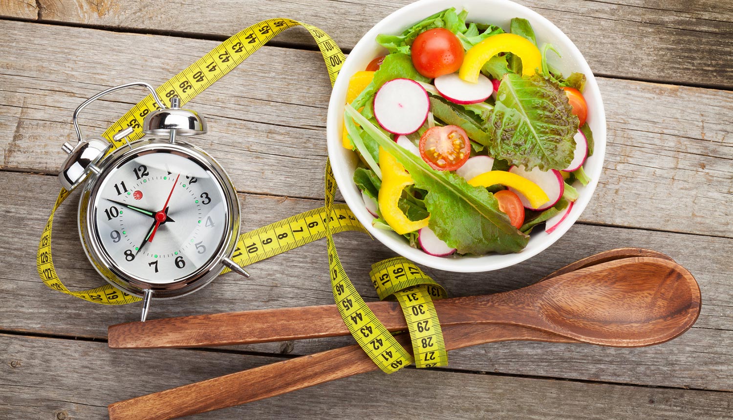 Zirkadiane Ernährung: Ohne Kalorien zählen abnehmen